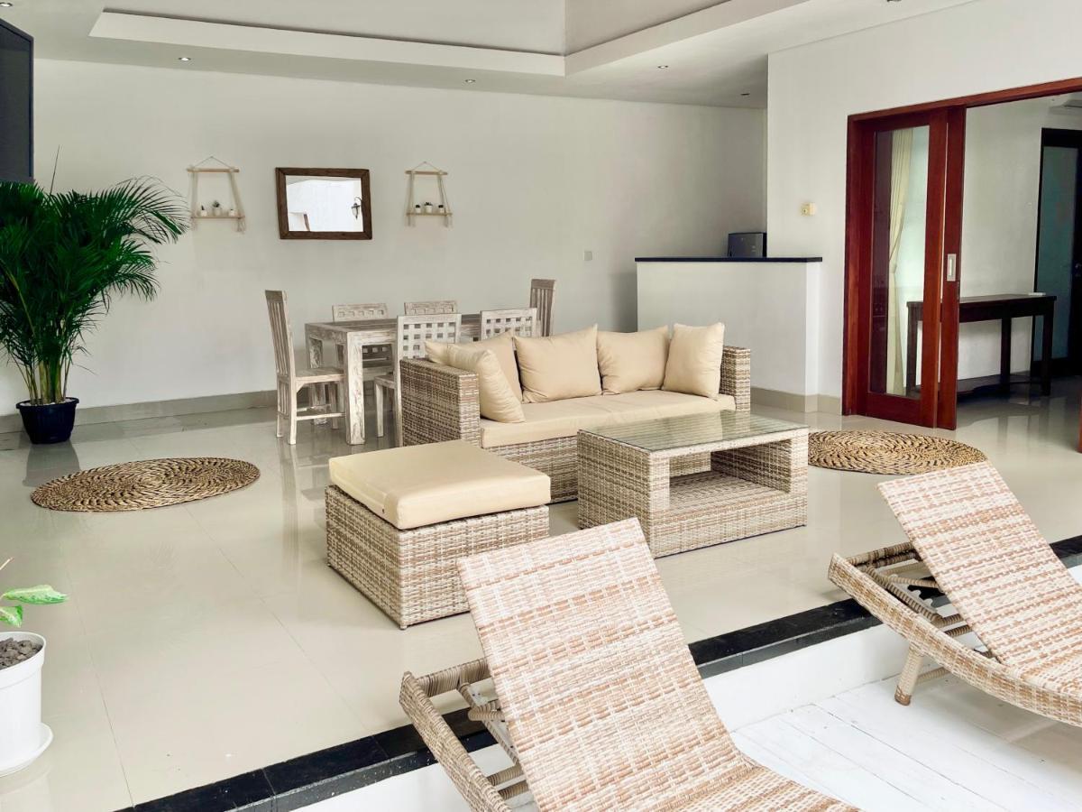 Villa Angel 2 - Canggu Shortcut, Staff Included מראה חיצוני תמונה